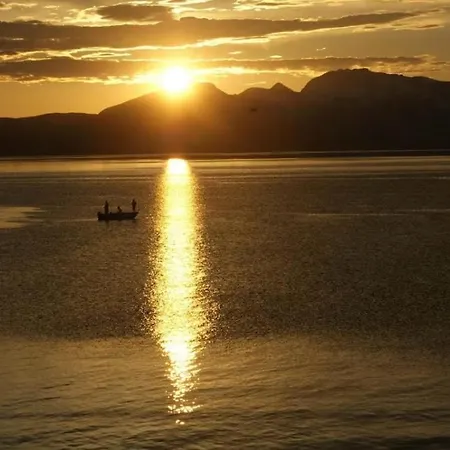 Tatil Evi The Dream! Drommehytta Med Utsikt Over Havet Vestvagoy